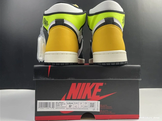 3736 555088- Gold Volt University Refined Jordan1 Black White 1026